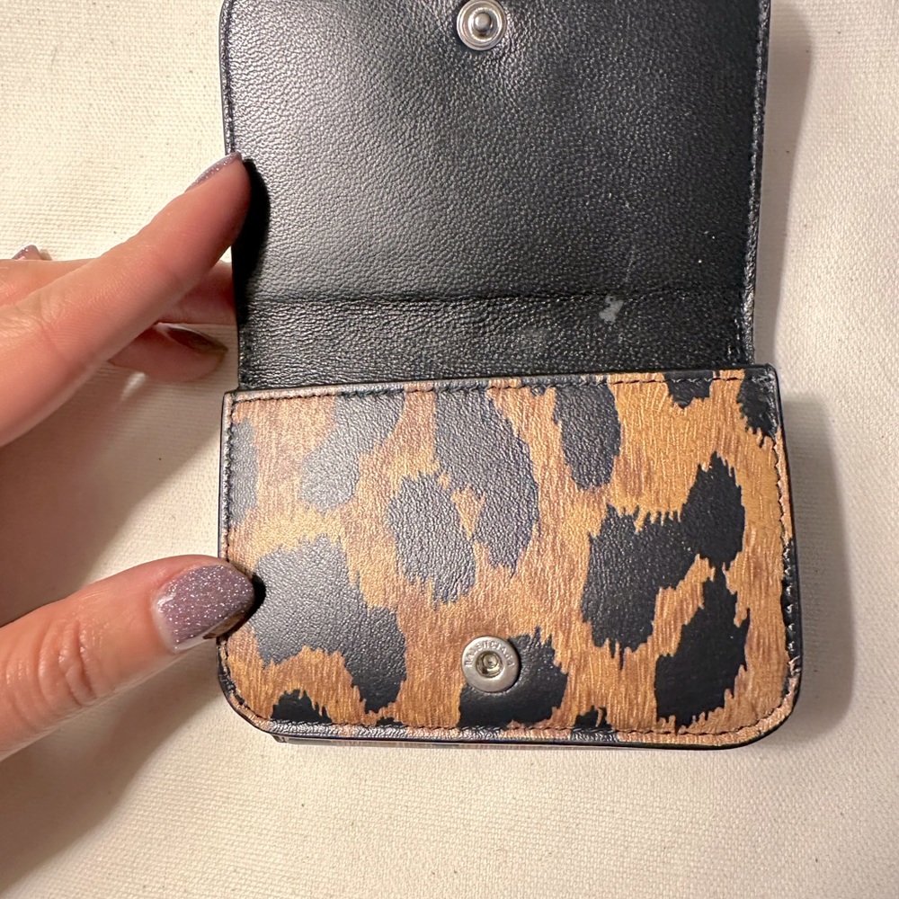 Genuine Leather Balenciaga Wallet - Picture 9 of 9